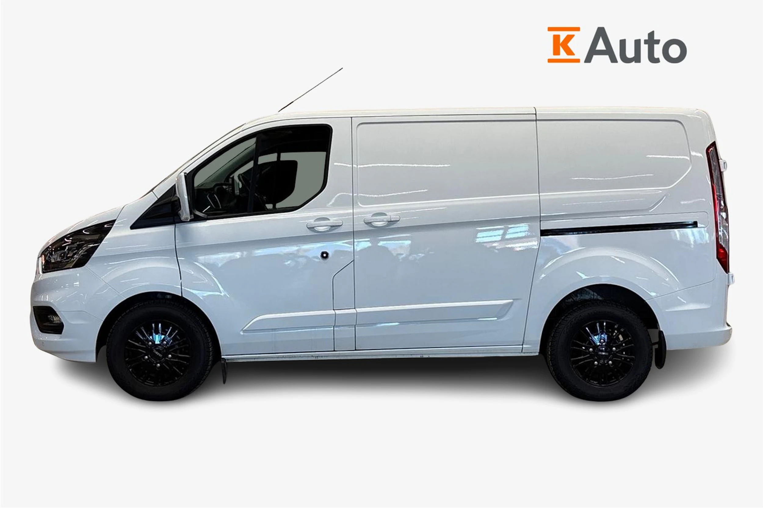 valkoinen Ford Transit Custom 2023 kuva 7.