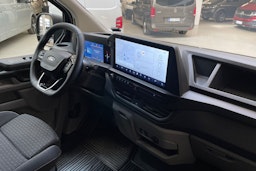 musta Ford Transit Custom 2024 kuva 13.
