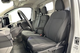 valkoinen Ford Transit Custom 2024 kuva 8.