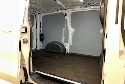 valkoinen Ford Transit Custom 2024 kuva 23.