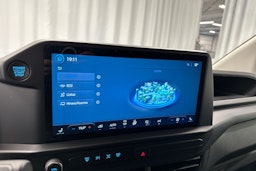 valkoinen Ford Transit Custom 2025 kuva 20.