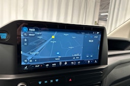 valkoinen Ford Transit Custom 2025 kuva 16.