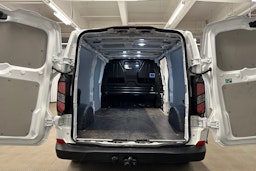 valkoinen Ford Transit Custom 2025 kuva 23.