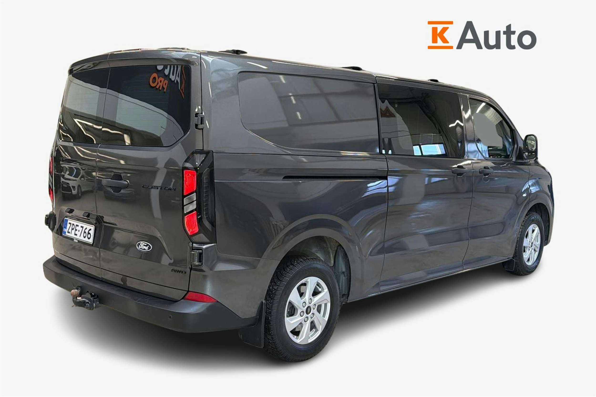 harmaa Ford Transit Custom 2025 kuva 3.