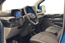 sininen Ford Transit Custom 2025 kuva 8.