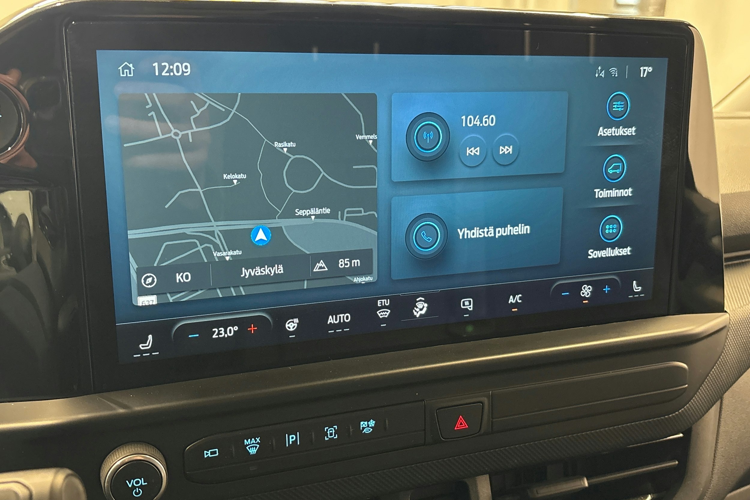 sininen Ford Transit Custom 2025 kuva 11.