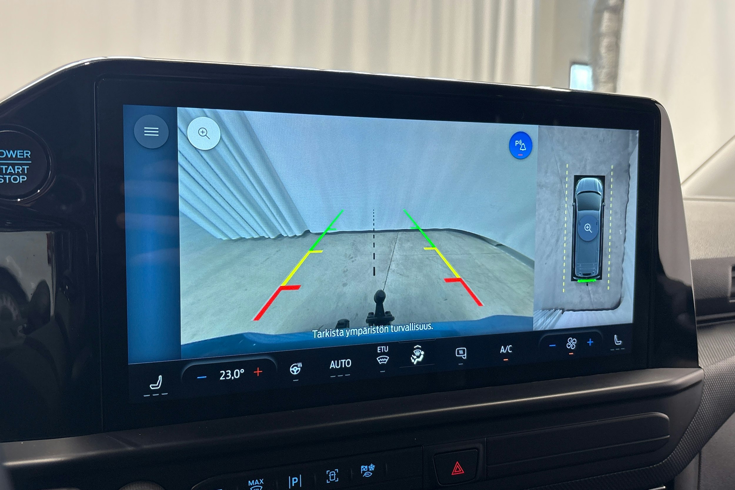 sininen Ford Transit Custom 2025 kuva 12.