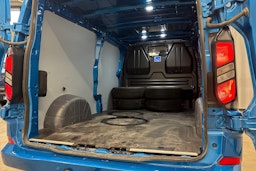 sininen Ford Transit Custom 2025 kuva 18.