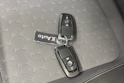 sininen Ford Transit Custom 2025 kuva 25.