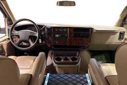 valkoinen GMC Savana 2006 kuva 9.