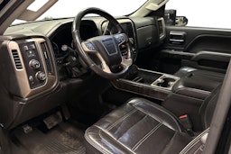 musta GMC Sierra 2015 kuva 8.