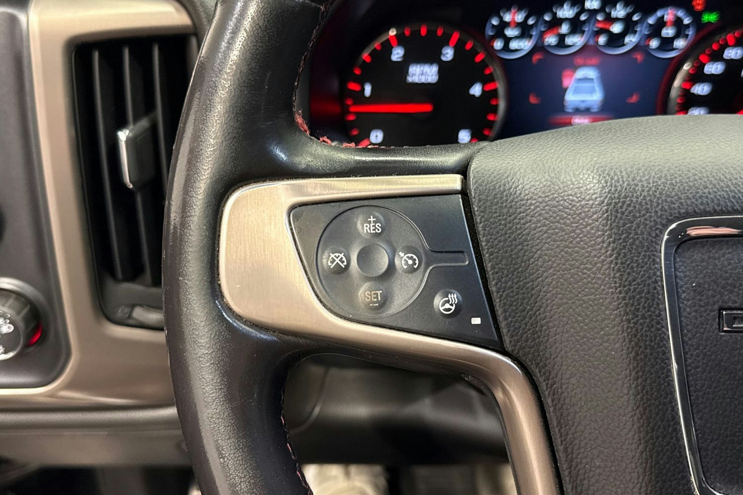 musta GMC Sierra 2015 kuva 23.