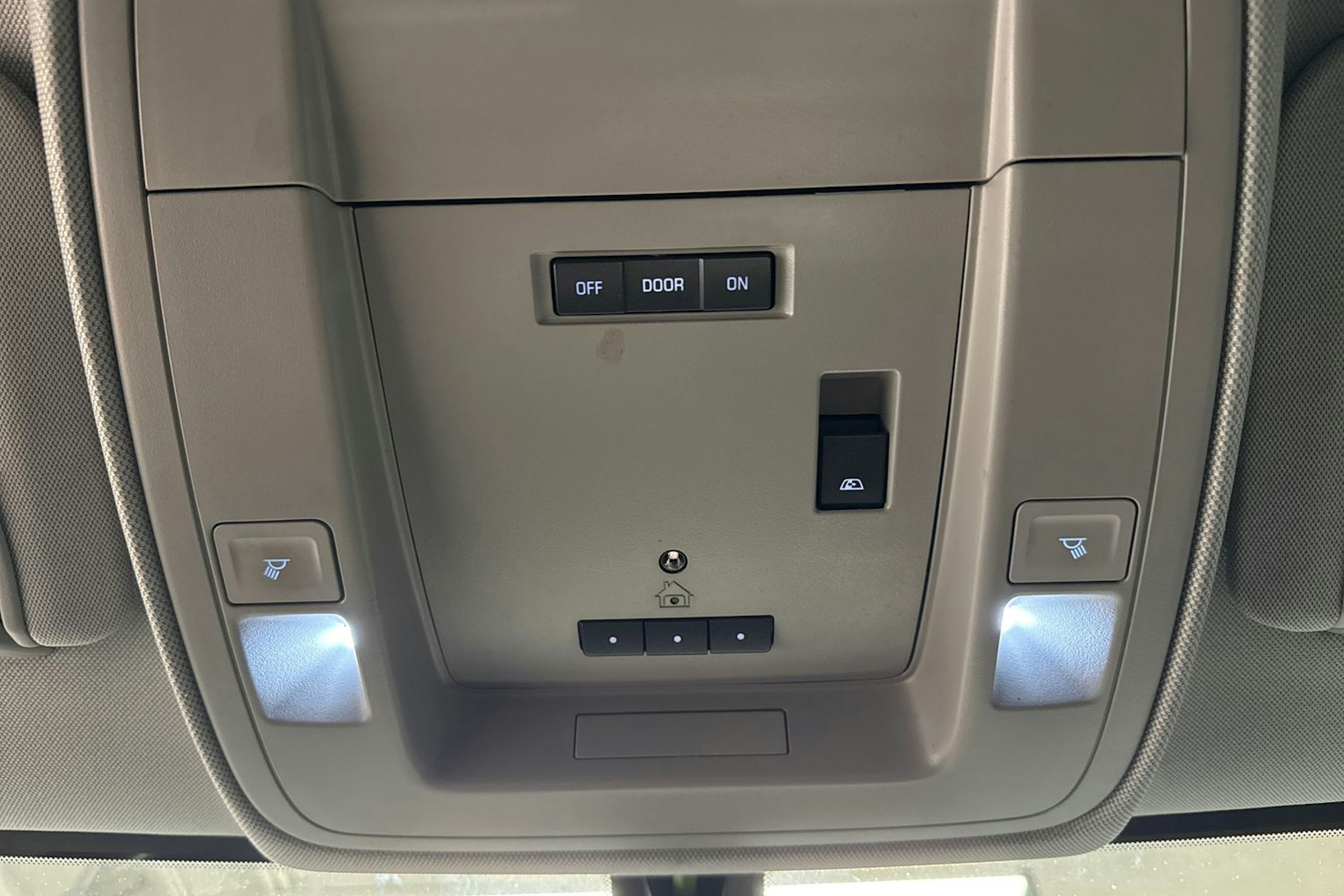 musta GMC Sierra 2015 kuva 28.