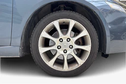harmaa Honda Accord 2005 kuva 9.