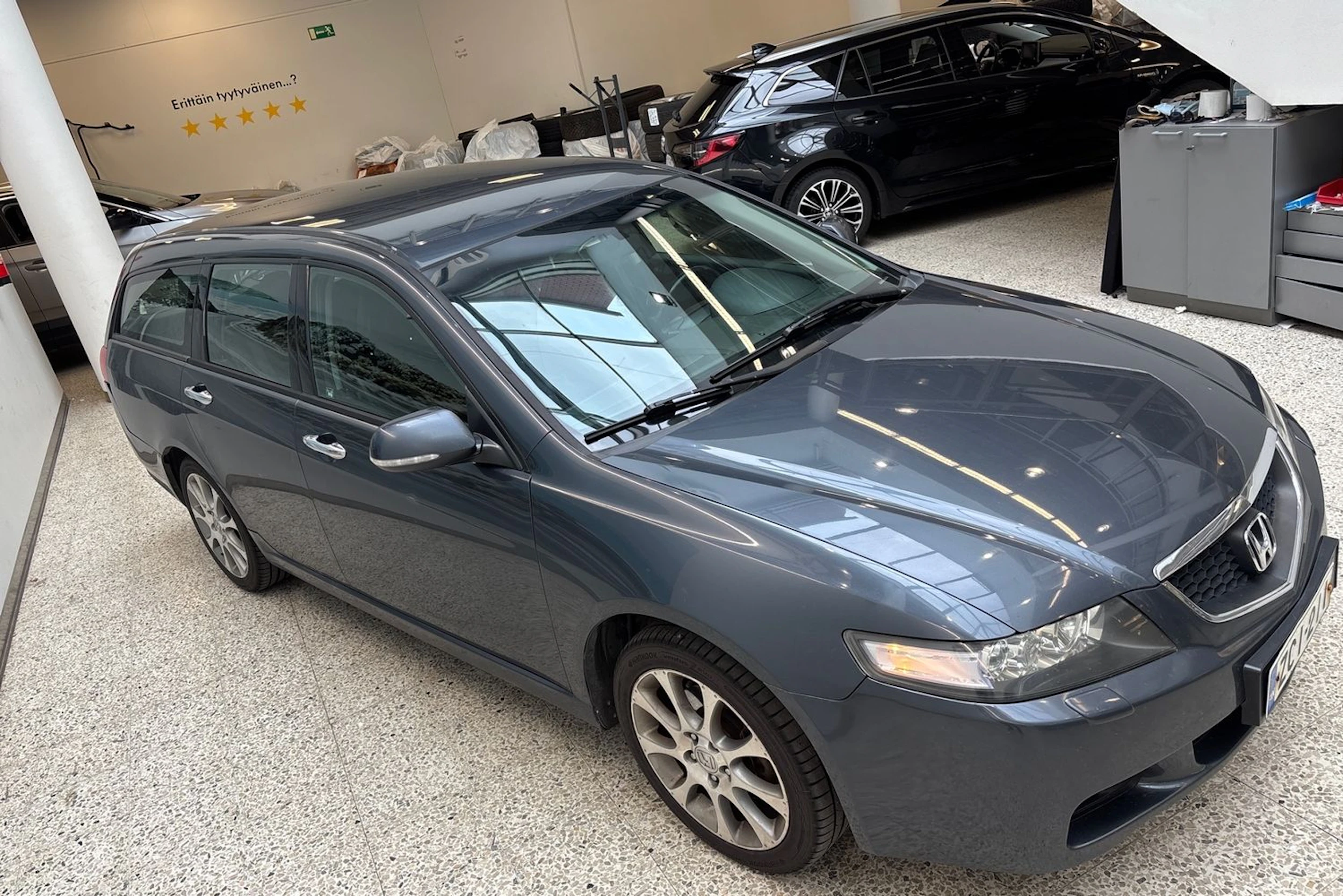 harmaa Honda Accord 2005 kuva 15.
