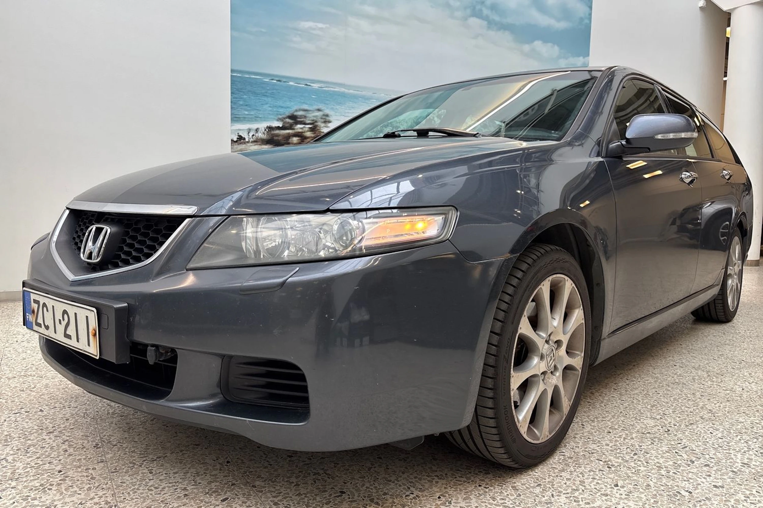 harmaa Honda Accord 2005 kuva 18.