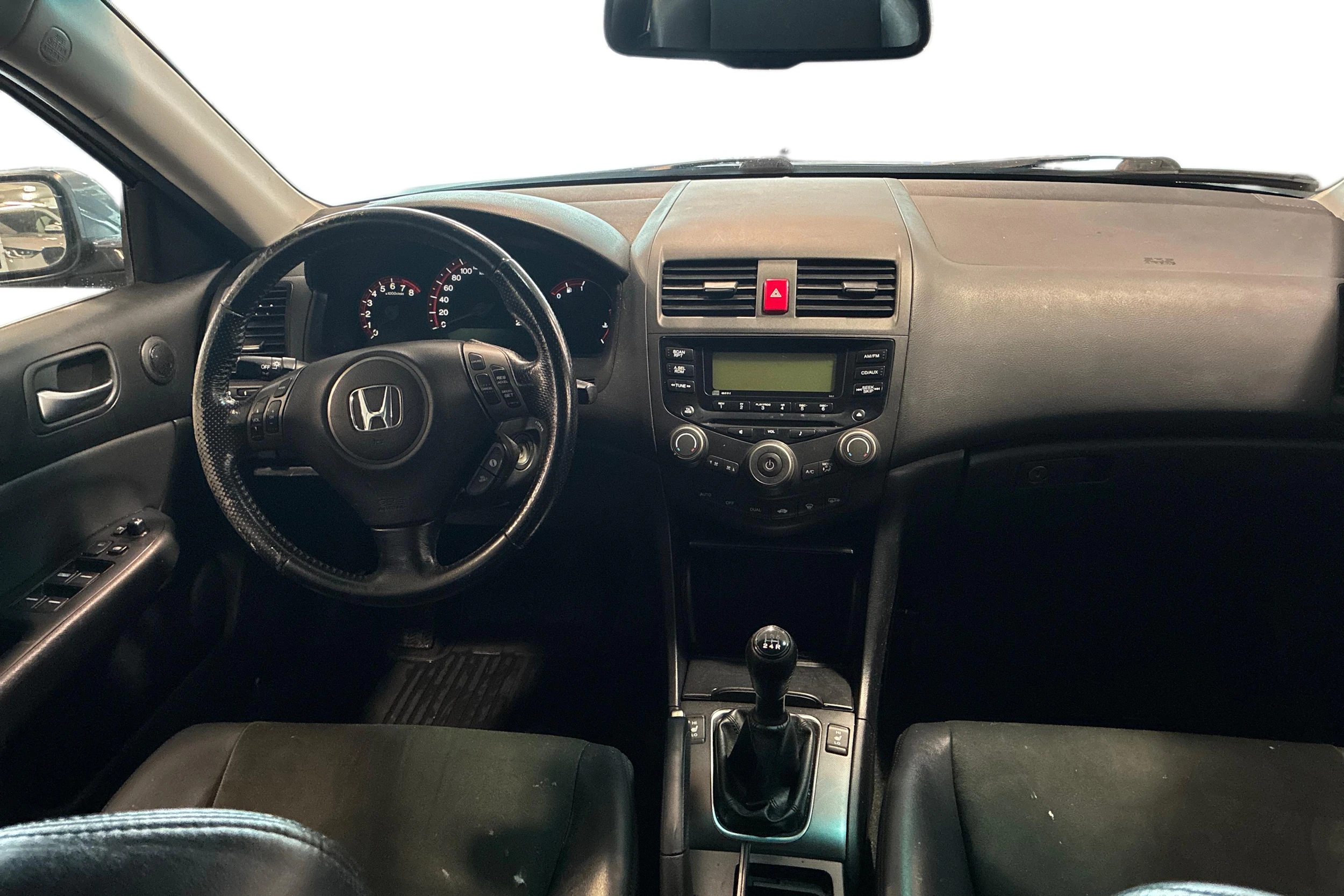 harmaa Honda Accord 2006 kuva 7.