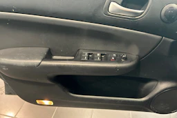 harmaa Honda Accord 2006 kuva 20.