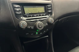 harmaa Honda Accord 2006 kuva 22.