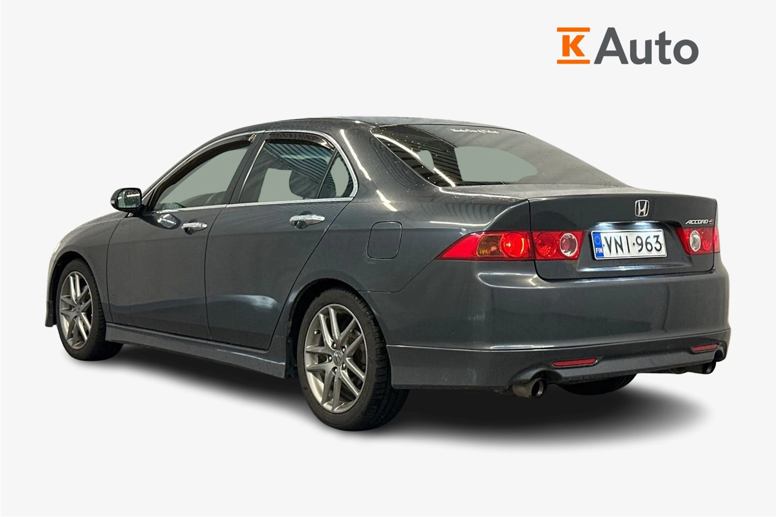 harmaa Honda Accord 2006 kuva 2.