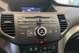 Musta Honda ACCORD 2008 kuva 17.