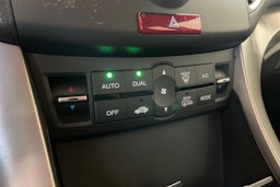 Musta Honda ACCORD 2008 kuva 18.