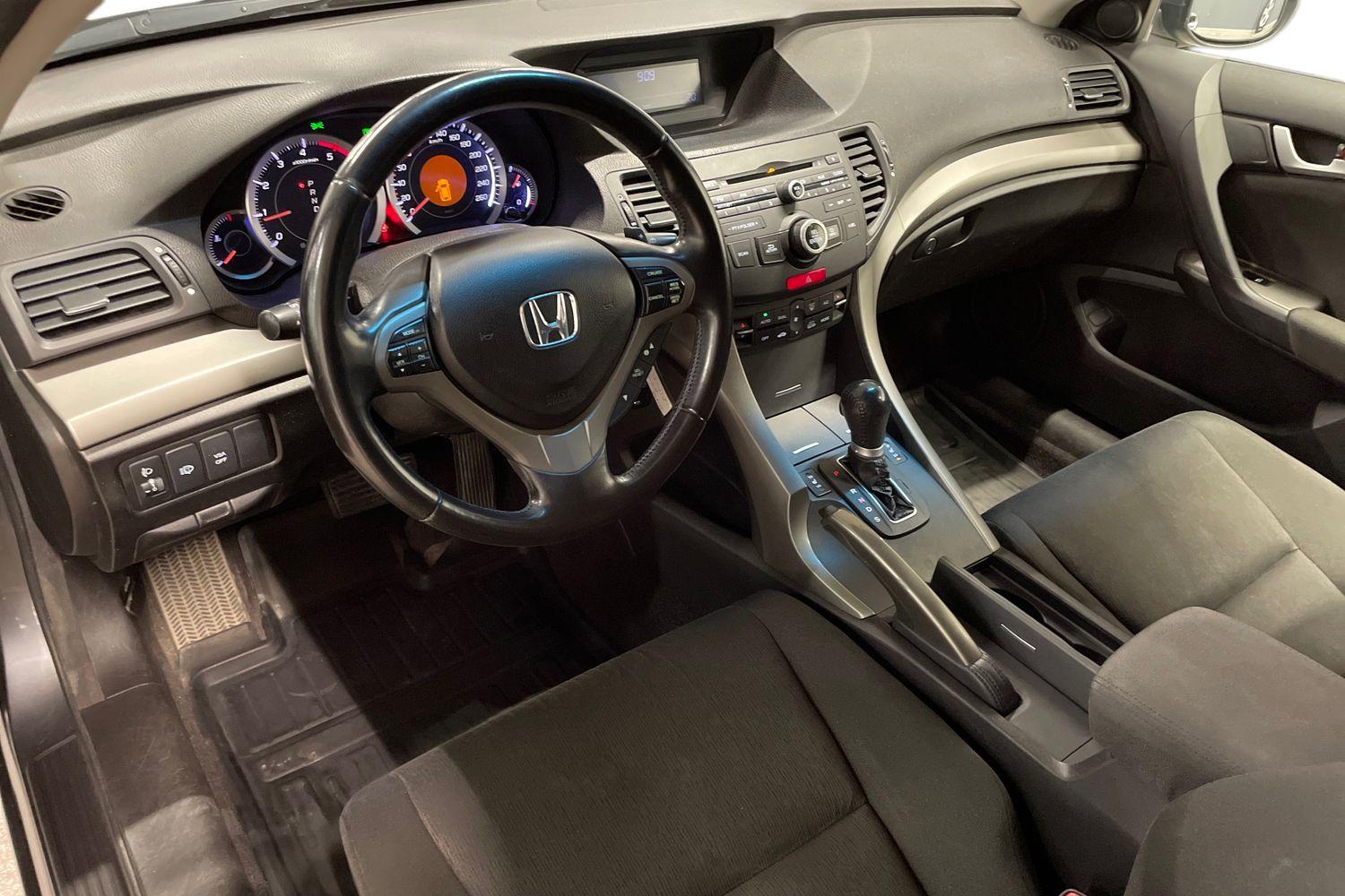 Honda Accord 2009, photo 6/22