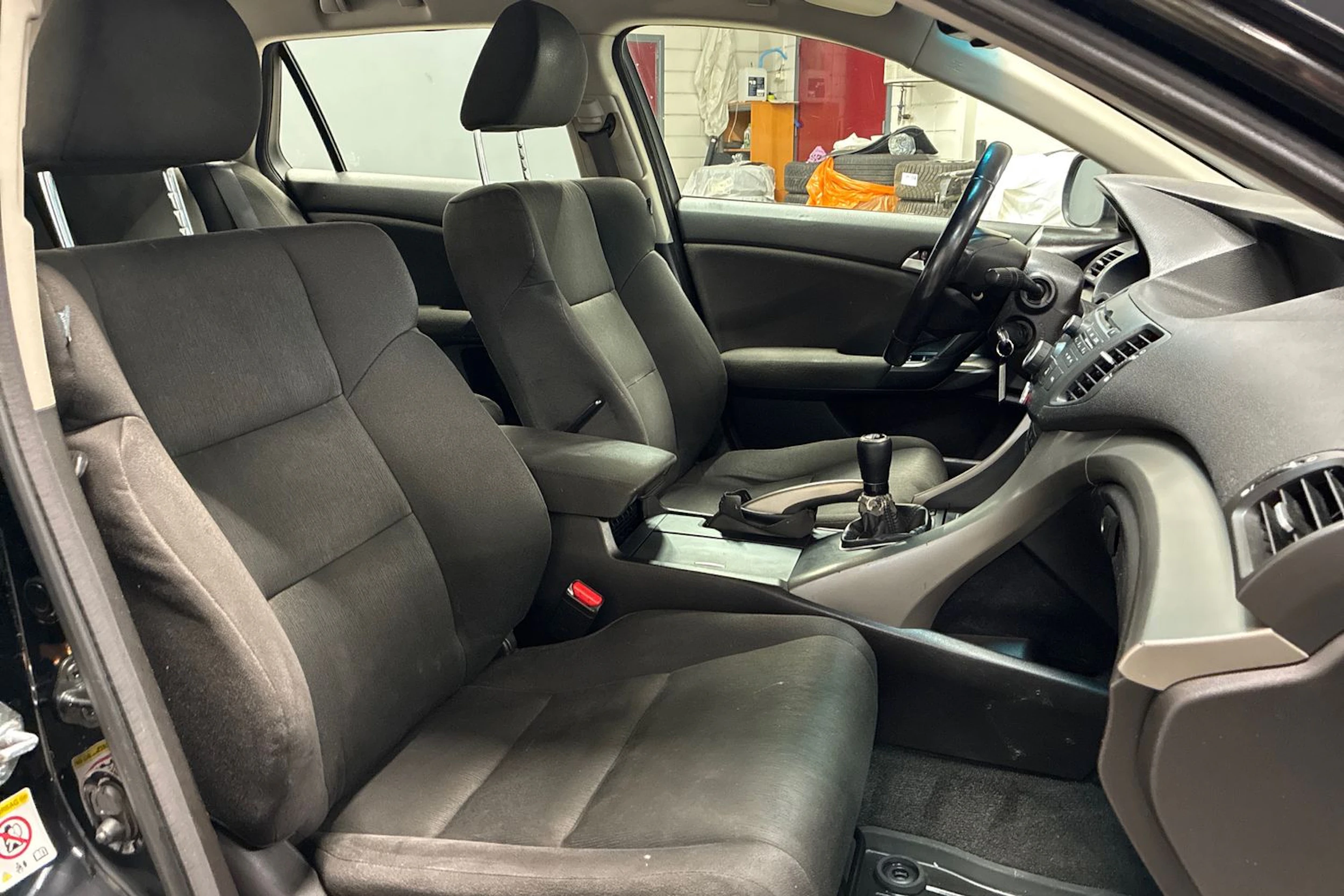 Musta Honda ACCORD 2009 kuva 22.