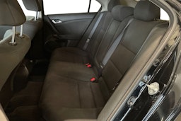 musta Honda Accord 2009 kuva 10.
