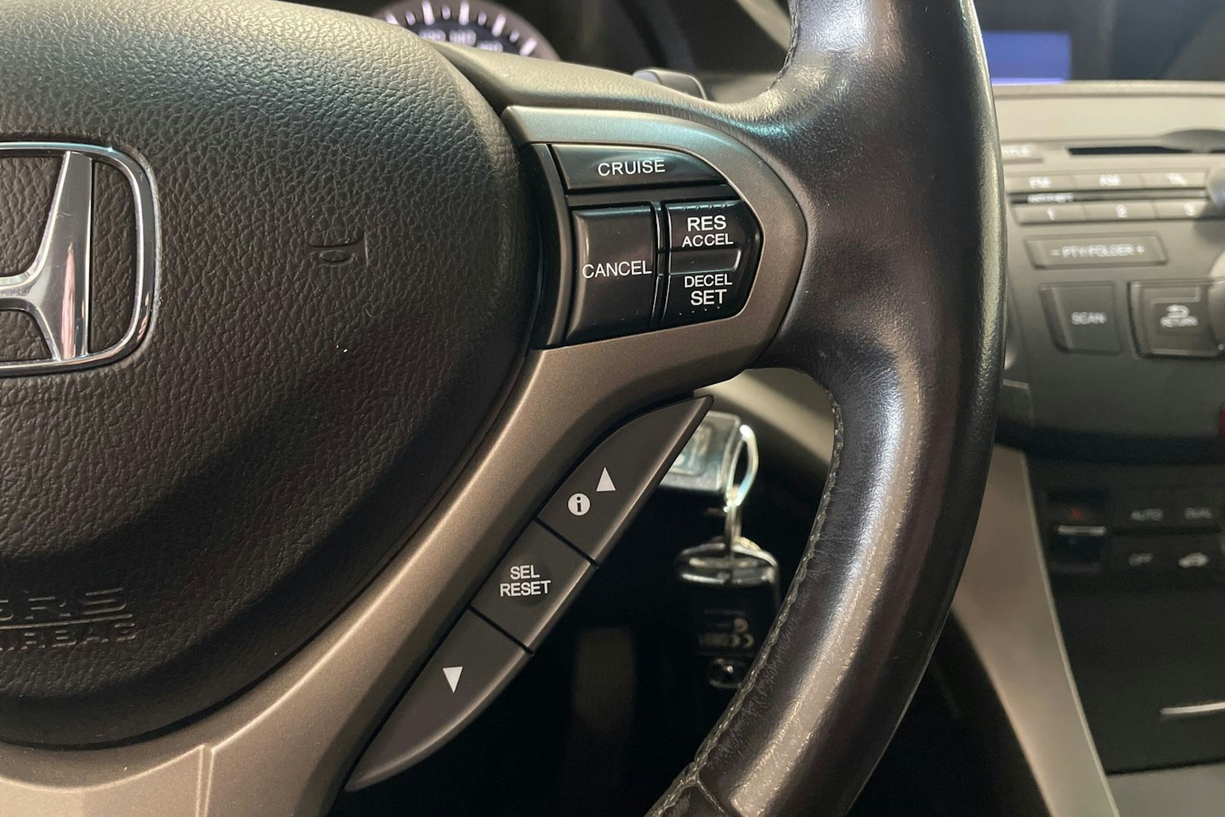 musta Honda Accord 2009 kuva 16.