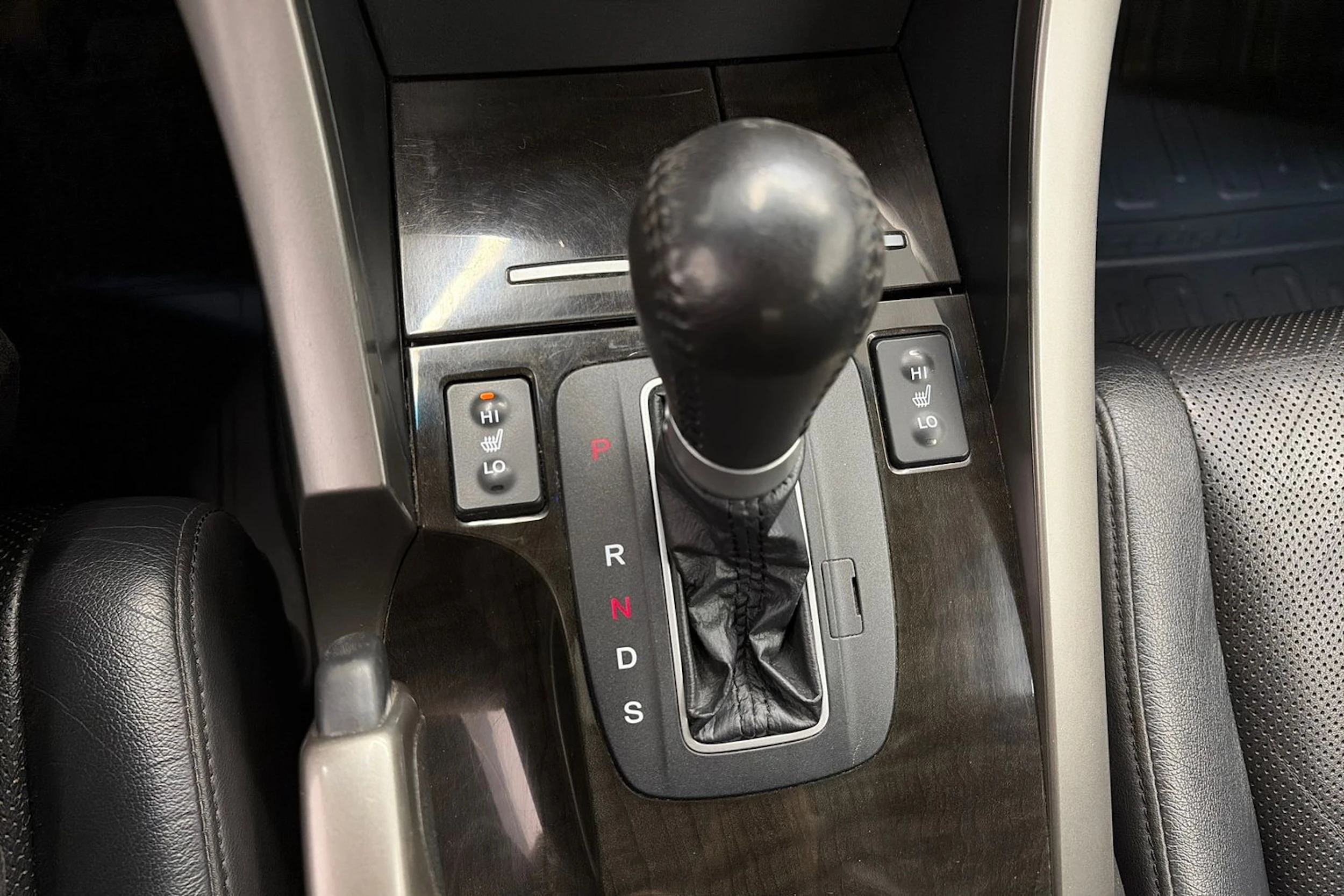 musta Honda Accord 2009 kuva 21.