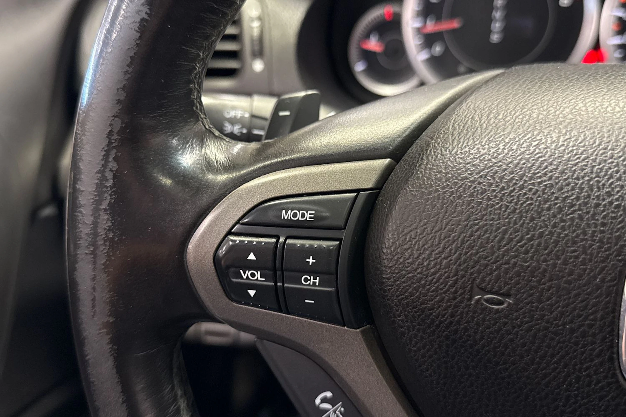 Valkoinen Honda ACCORD 2010 kuva 20.