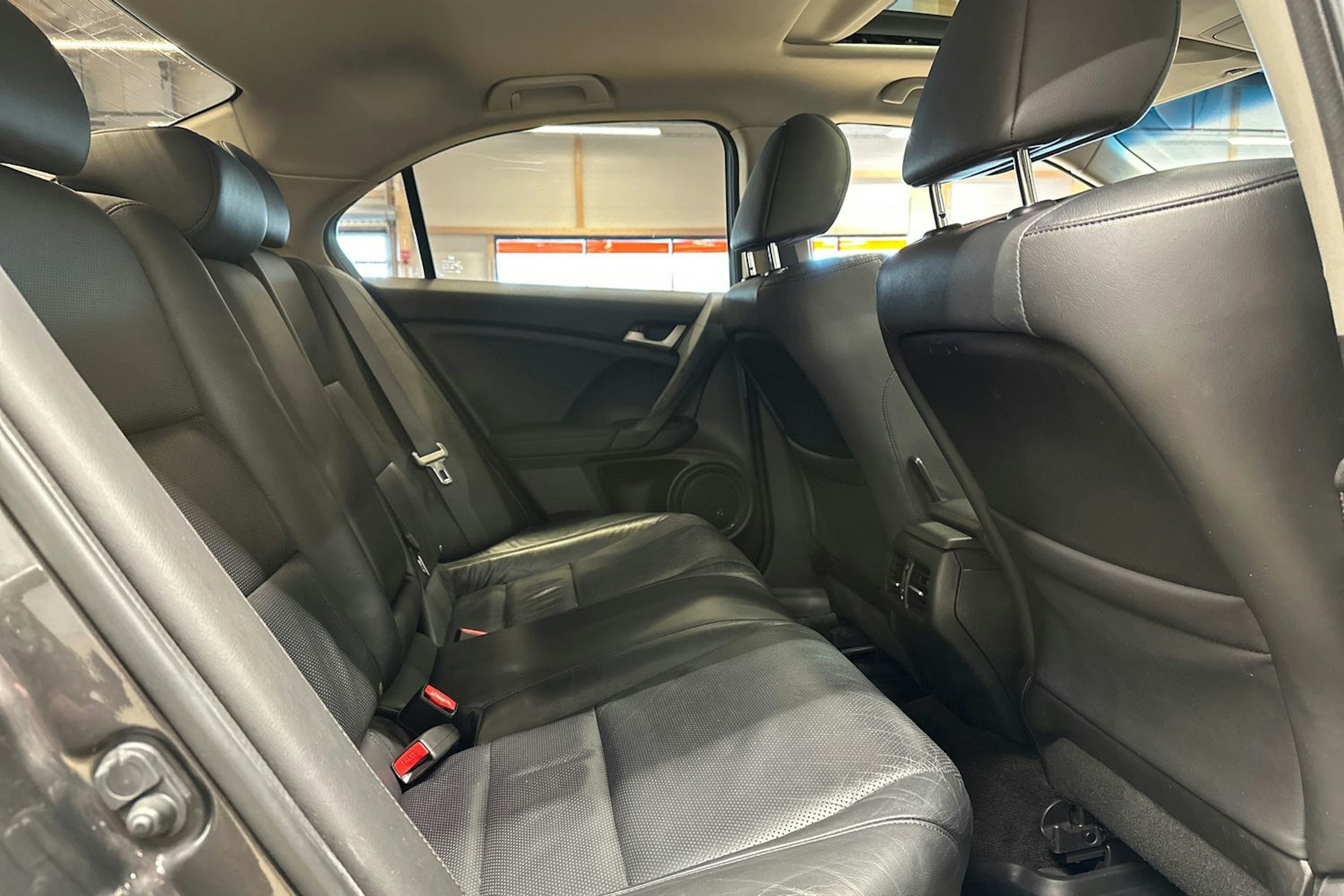 harmaa Honda Accord 2011 kuva 17.