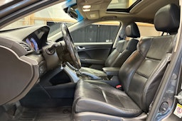 harmaa Honda Accord 2011 kuva 18.