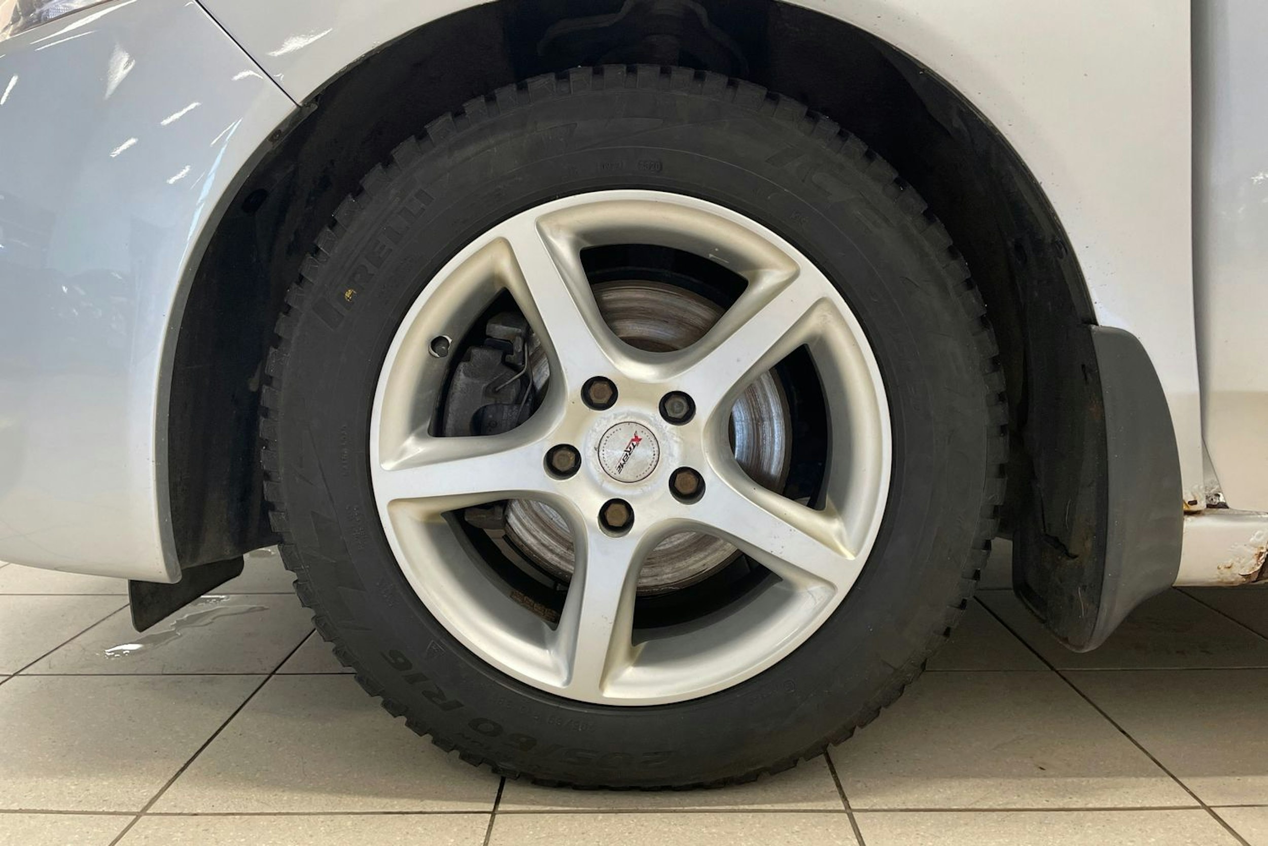 Harmaa Honda ACCORD 2011 kuva 9.