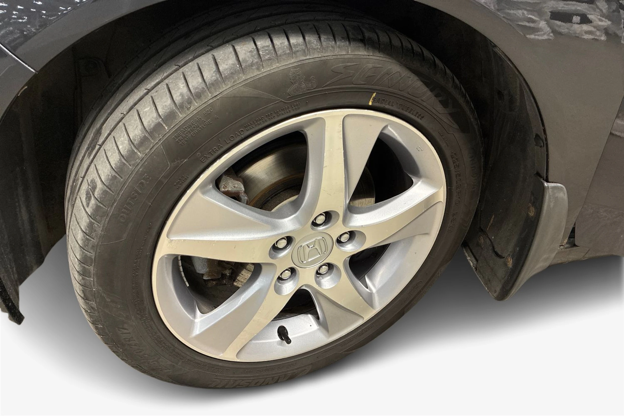 harmaa Honda Accord 2011 kuva 12.