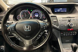 harmaa Honda Accord 2011 kuva 15.