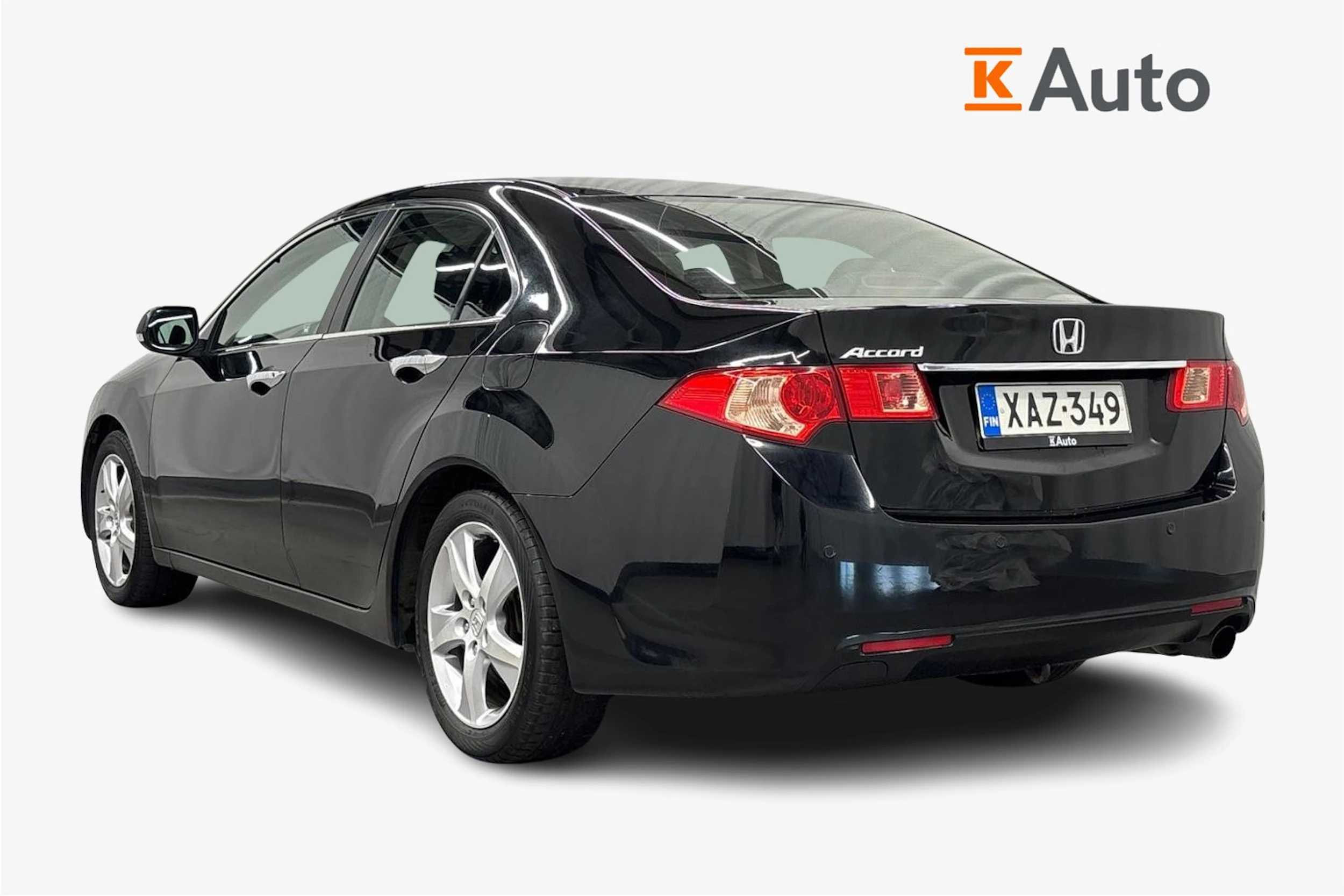 musta Honda Accord 2012 kuva 2.