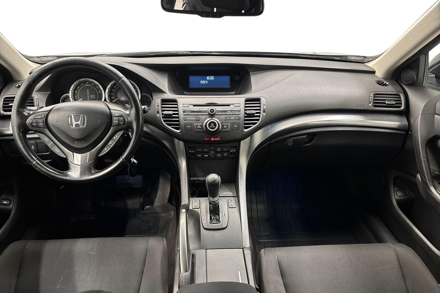 Honda Accord 2012, photo 7/23