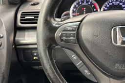 musta Honda Accord 2012 kuva 18.
