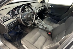 harmaa Honda Accord 2013 kuva 7.