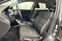 harmaa Honda Accord 2013 kuva 14.