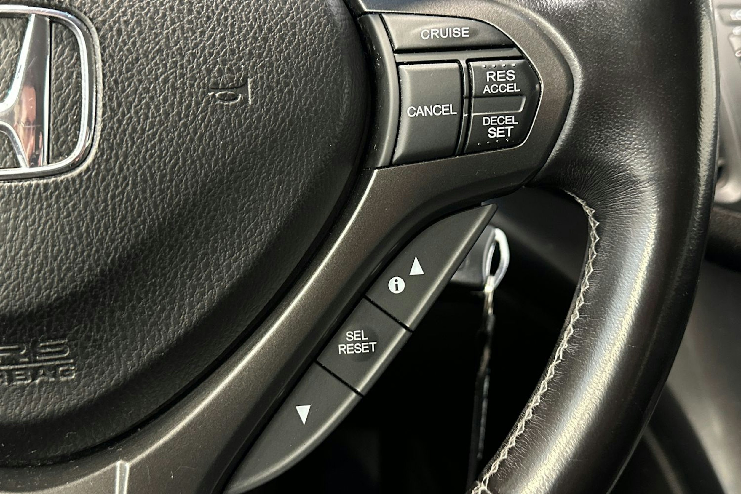 harmaa Honda Accord 2013 kuva 23.