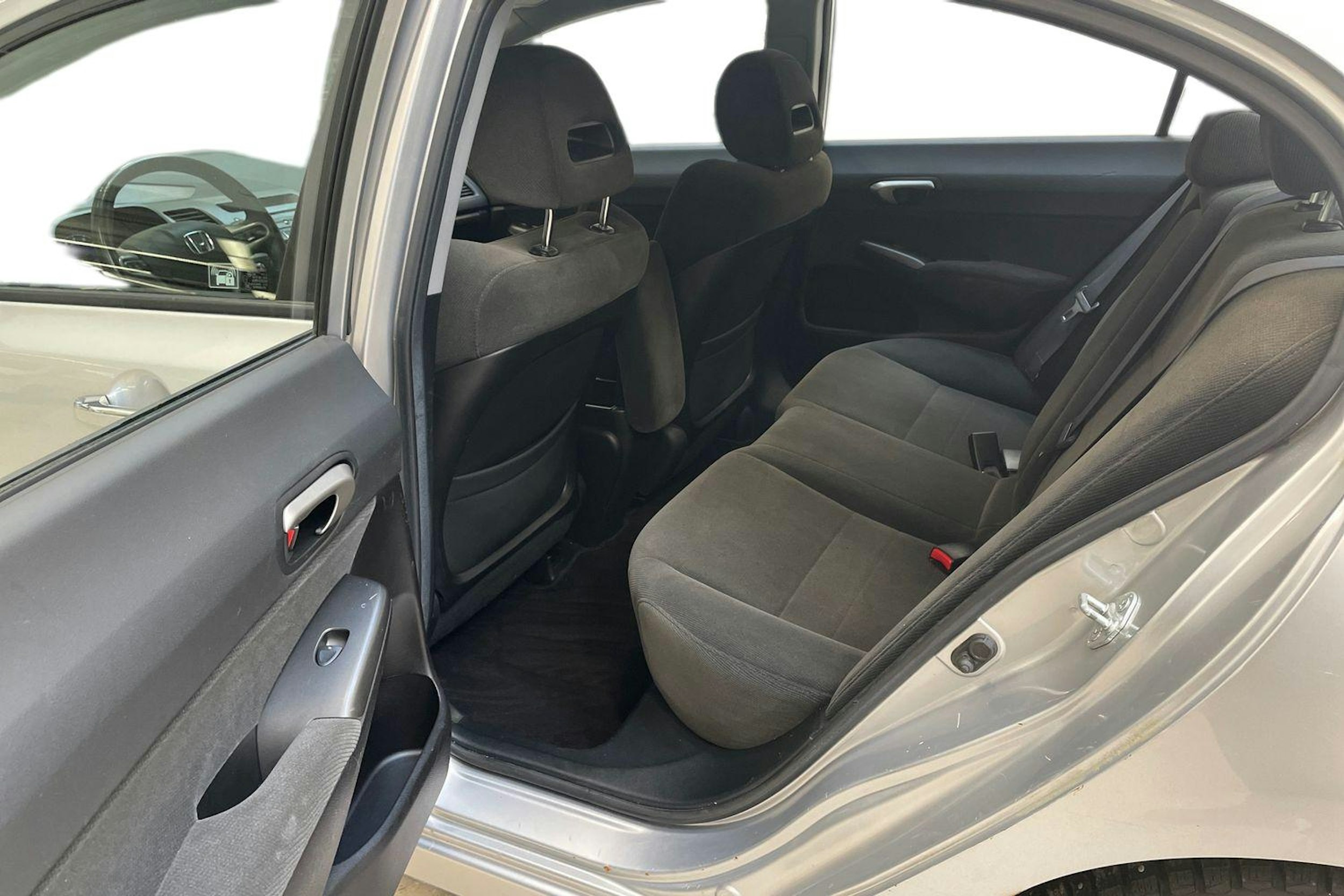 harmaa Honda Civic 2006 kuva 10.