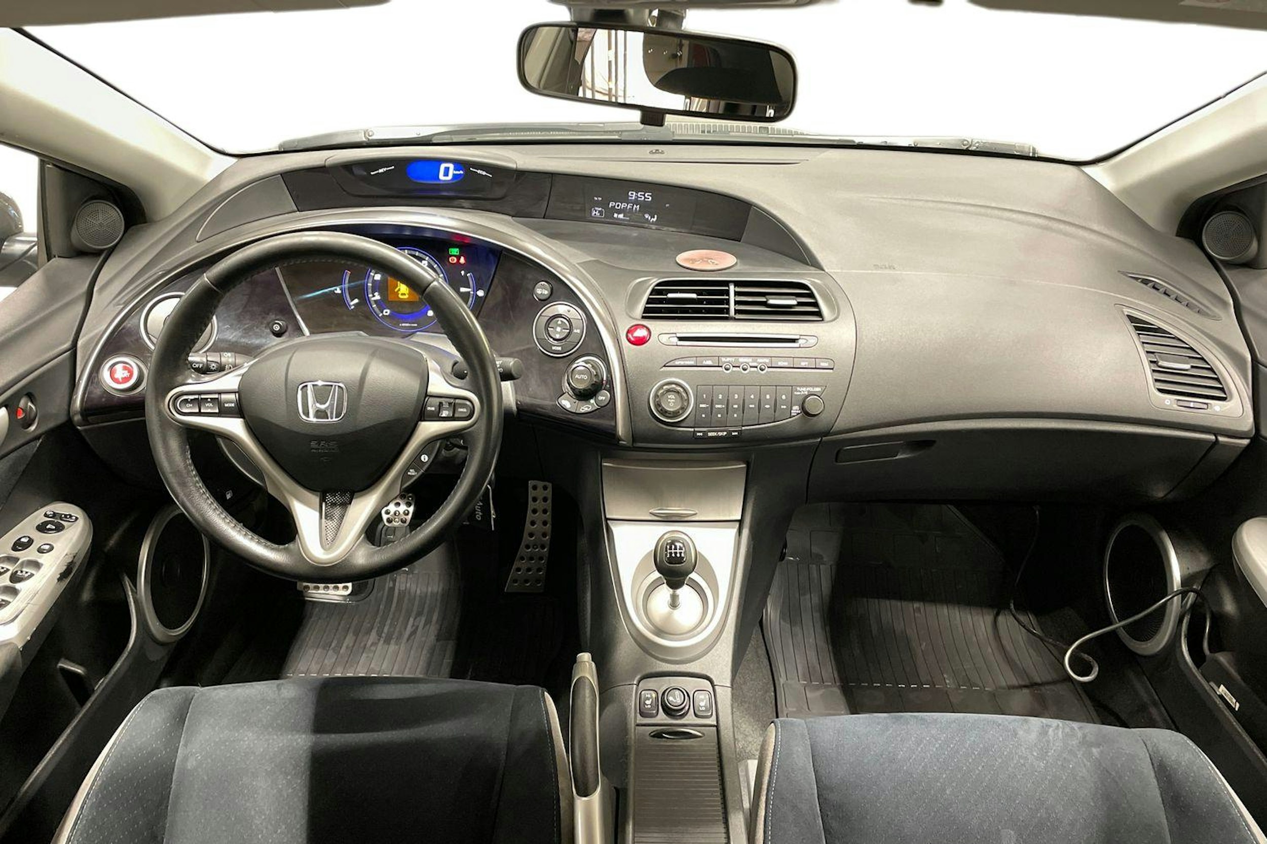 harmaa Honda Civic 2007 kuva 9.