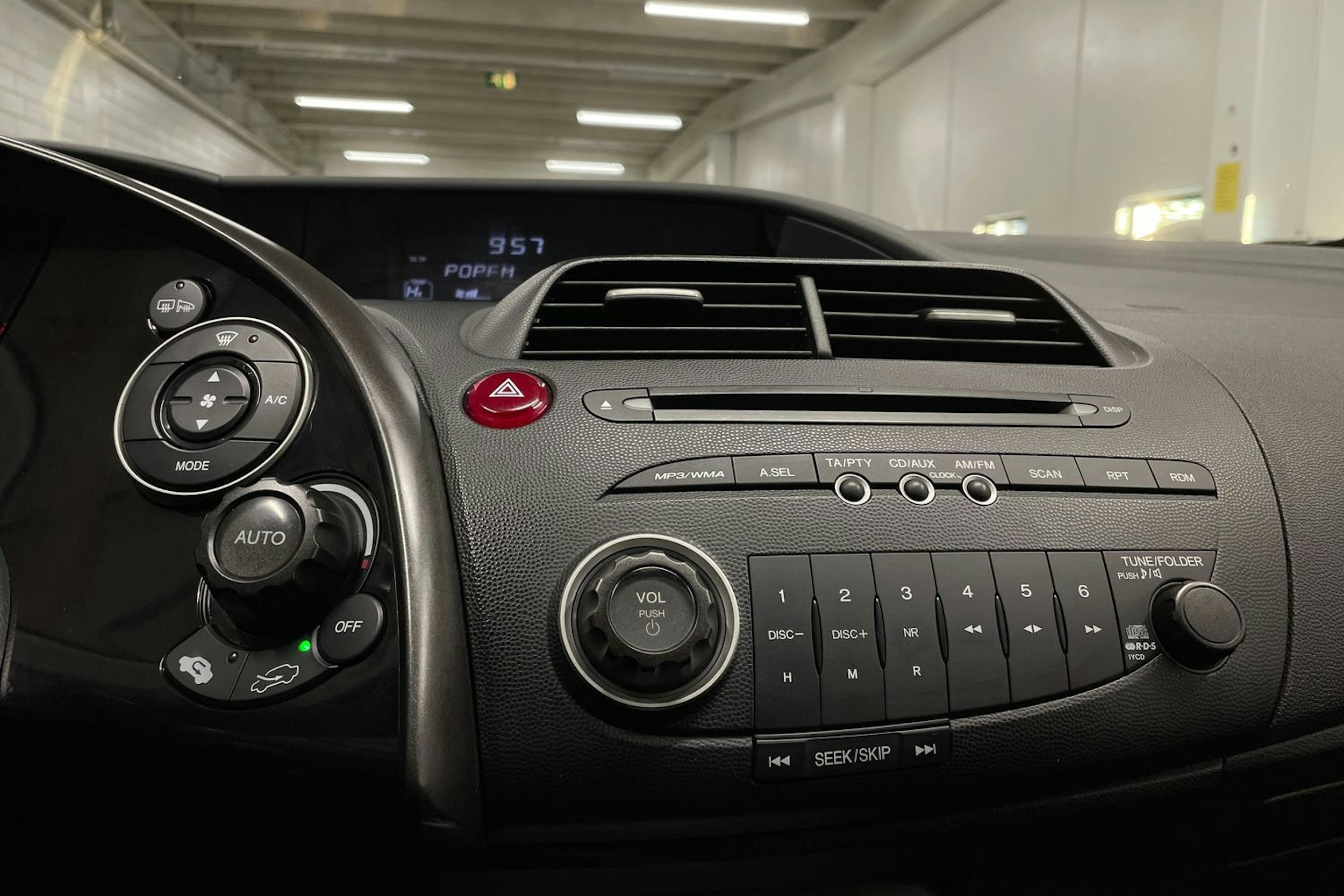 harmaa Honda Civic 2007 kuva 19.