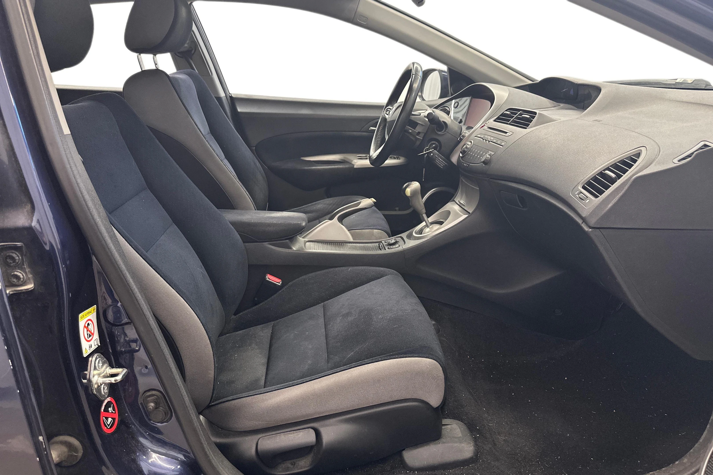 sininen Honda Civic 2007 kuva 9.