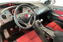 musta Honda Civic 2007 kuva 7.