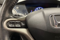 musta Honda Civic 2007 kuva 22.