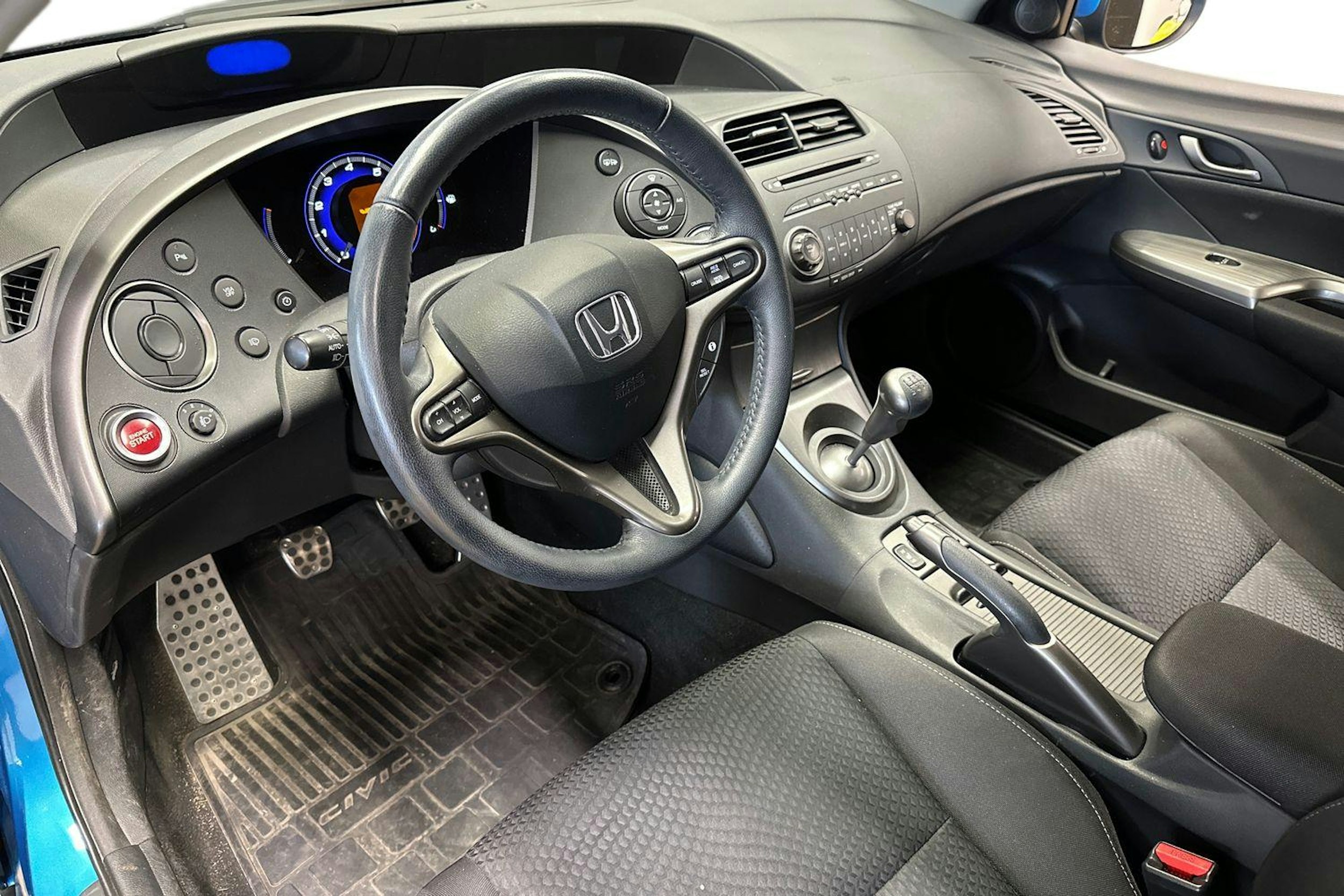 sininen Honda Civic 2010 kuva 7.